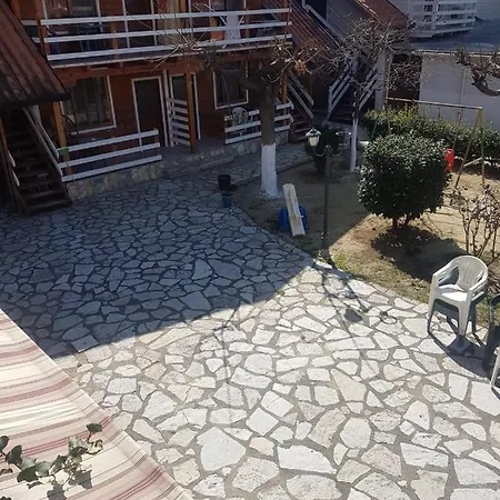 Bujtina E Zefit Pensjonat